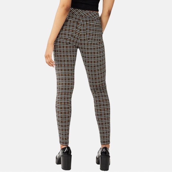 SO Pants - Juniors SO High Rise Ponte Pants SZ Large NWT